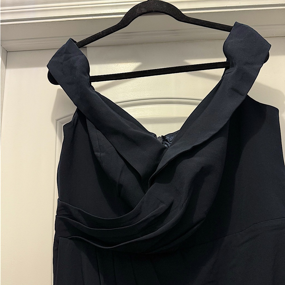 City Chic Black Ruched Sheath Dress